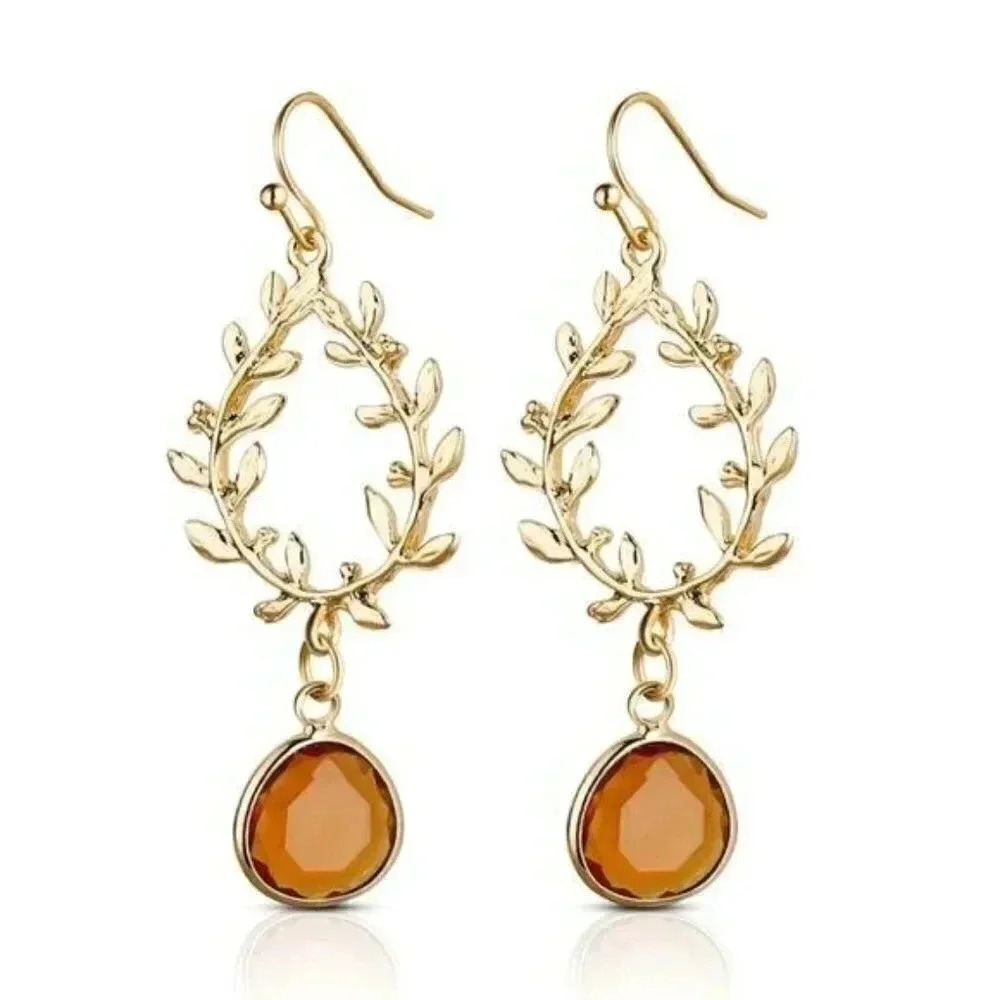 Elegant Gold Laurel Wreath Amber Crystal Earrings